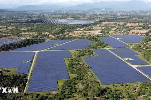 Quốc hội thảo luận loạt dự án luật về môi trường, thực phẩm, công nghiệp văn hóa