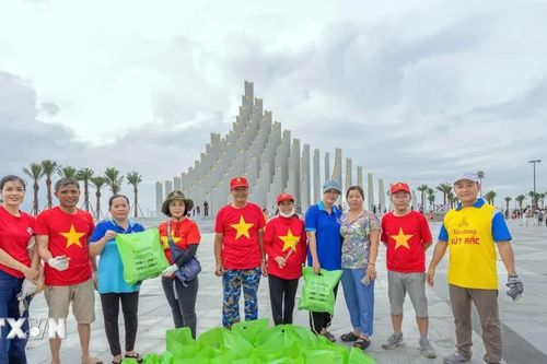 Đẩy mạnh phân cấp, phân quyền: Bảo vệ môi trường gắn liền thực tiễn địa phương