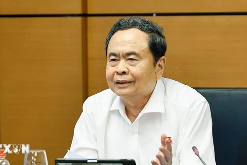 Chủ tịch Quốc hội: Không để chính sách an toàn thực phẩm 'nằm chờ' nghị định, thông tư
