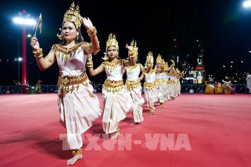 Tây Ninh vun đắp khối đại đoàn kết nơi biên giới
