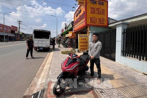 Bắt đối tượng dùng dao cướp tiệm vàng sau 40 phút truy xét