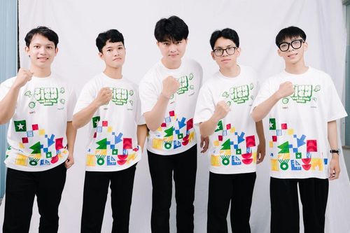 Sinh viên Gen Z biến thân chuối thành vật liệu sinh học, phát triển kính AR cho người khiếm thính