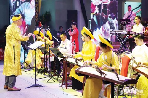 Văn hóa - trụ cột chiến lược bảo vệ nền tảng tư tưởng của Đảng (Bài cuối)