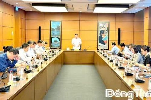 Đại biểu Quốc hội tỉnh Đồng Tháp kiến nghị cụ thể hóa chính sách phát triển công nghiệp văn hóa và an toàn thực phẩm