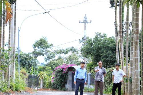 Xã Đắk Song phát huy sức dân mở đường giao thông