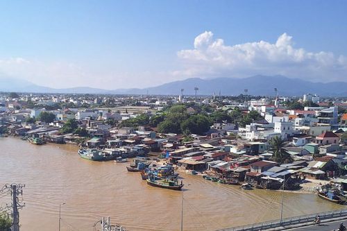 Không thể chậm thêm nữa