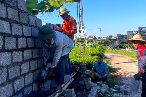 Mở đường đón hội, nối nhịp làng chè
