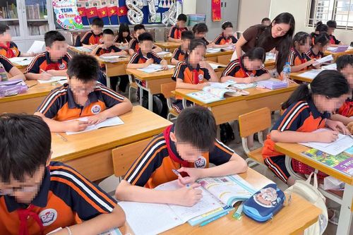 Cách nào giúp trẻ giảm áp lực từ học hành, thi cử?