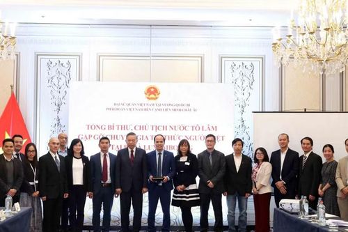 Kết nối tri thức phục vụ phát triển đất nước