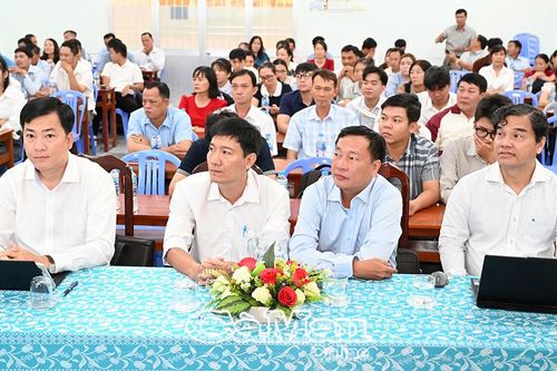Khai giảng khoá bồi dưỡng giáo viên tiểu học dạy môn Tin học và Công nghệ