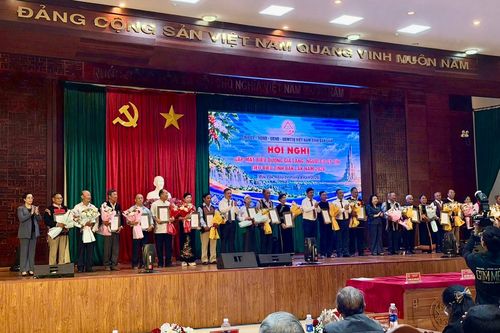 Tuyên truyền pháp luật bằng tiếng nói của buôn làng
