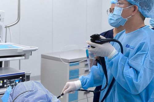 Người phụ nữ 57 tuổi phát hiện ung thư dạ dày giai đoạn sớm từ dấu hiệu nhiều người Việt bỏ qua