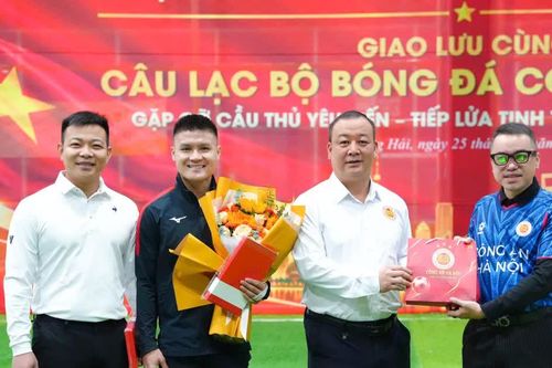 CLB Công an Hà Nội giao lưu cùng Tổng Lãnh sự quán và cộng đồng người Việt tại Thượng Hải