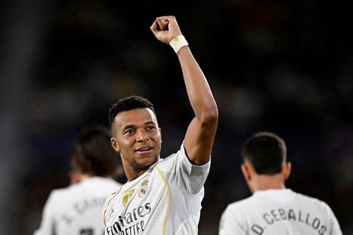 Real chịu trở lại gala, Mbappe coi như bỏ túi Quả bóng vàng?