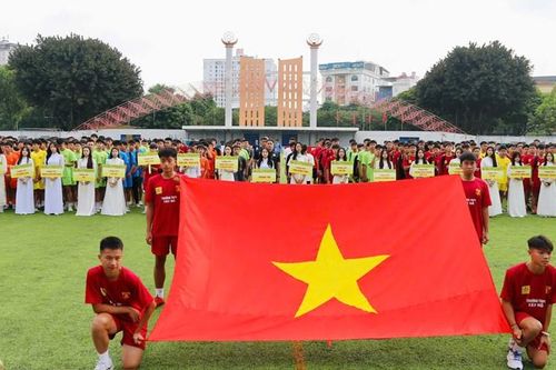 Kỷ lục 130 đội bóng tại Giải bóng đá học sinh THPT Hà Nội 2026
