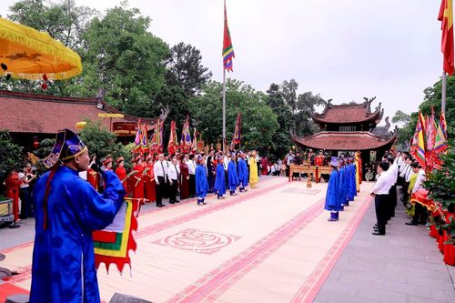 'Hào khí Lạc Hồng' kể chuyện cội nguồn bằng nghệ thuật thực cảnh tại Đền Hùng