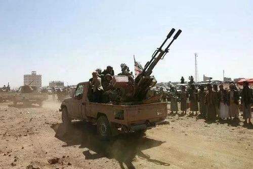 Houthi tấn công đáp trả hàng loạt mục tiêu tại Ả Rập Xê Út và Yemen