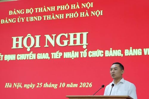 Hà Nội chuyển giao 97 tổ chức Đảng với gần 1.500 đảng viên về cơ sở