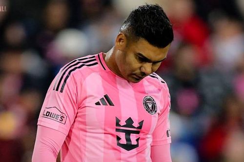 Casemiro phản lưới, Messi bất lực nhìn Inter Miami thất bại