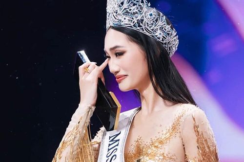 'Vụ' nhóm chat nói xấu: Hoa hậu Quỳnh Anh, Á hậu Mỹ Anh bị dừng biểu diễn, nộp phạt