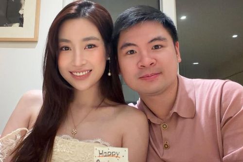Mai Phương Thúy đáng yêu, hoa hậu Đỗ Mỹ Linh tặng quà xịn cho chồng chủ tịch