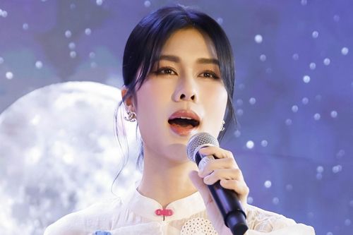 Ca sĩ Phúc Anh - cô của hoa hậu Đỗ Thị Hà nhuận sắc, tiết lộ vai trò mới