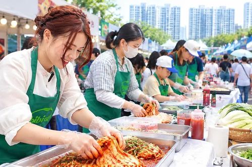 Trải nghiệm thiên đường ẩm thực chuẩn vị Hàn Quốc giữa lòng Hà Nội