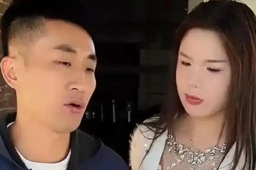 Người đàn ông ly hôn sau 6 năm, tình đầu bất ngờ xuất hiện sau 20 năm và phản ứng khó tin của vợ cũ