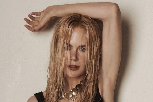 Minh tinh Hollywood Nicole Kidman gây bất ngờ với vóc dáng ở tuổi 59