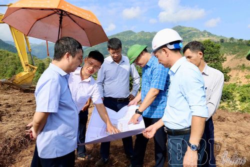 Đẩy nhanh tiến độ cao tốc Sơn La - Điện Biên - Cửa khẩu Tây Trang