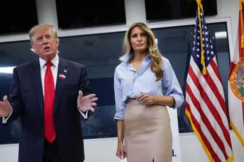 Tổng thống Donald Trump bỏ phiếu sớm trong bầu cử giữa kỳ, nói đã “bầu cho đảng Cộng hòa”