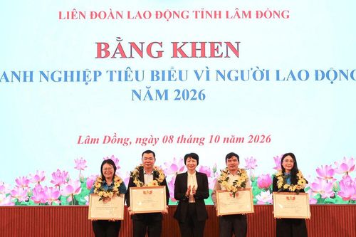 Công đoàn Lâm Đồng chăm lo thiết thực đời sống người lao động