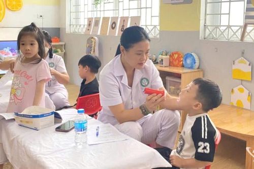 Khám sức khỏe toàn dân: Thái Nguyên dồn lực 'gỡ khó'