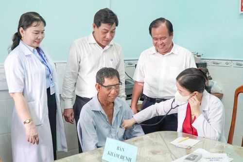 Cà Mau khám sức khỏe cho hơn 2,5 triệu lượt người