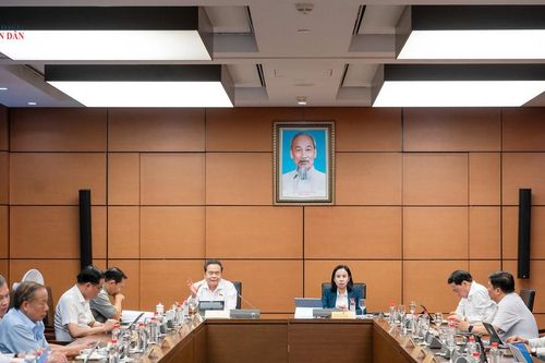 Chủ tịch Quốc hội Trần Thanh Mẫn: Phân cấp mạnh phải đi đôi với kiểm soát quyền lực