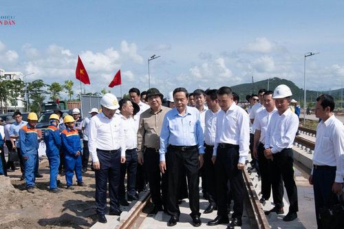 Chủ tịch Quốc hội Trần Thanh Mẫn: Không lùi mốc, không hạ chuẩn, không để sai phạm
