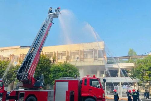 Thực tập phương án chữa cháy và cứu nạn, cứu hộ tại Bệnh viện Đa khoa tỉnh
