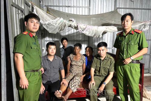 Công an hỗ trợ, đưa người phụ nữ thất lạc hơn 4 tháng về đoàn tụ gia đình