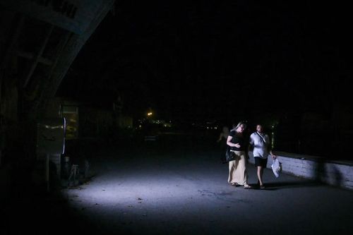 UAV Ukraine tấn công dữ dội, bán đảo Crimea mất điện diện rộng