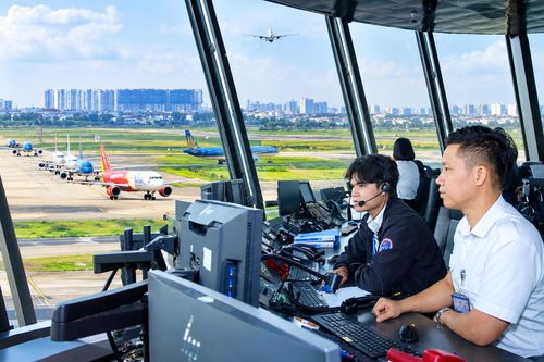 VATM: Nâng cao năng lực điều hành bay, bảo đảm dịch vụ an toàn