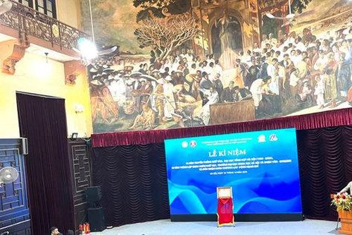 Phát huy truyền thống ngữ văn, đưa tiếng Việt ra thế giới