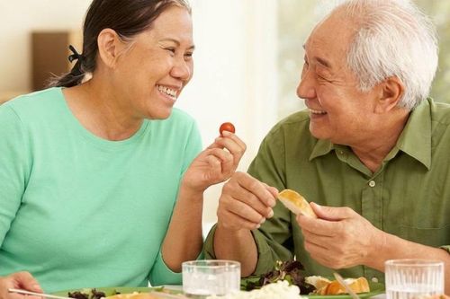 5 cách ăn uống lành mạnh sau tuổi 70 để duy trì sức khỏe tốt