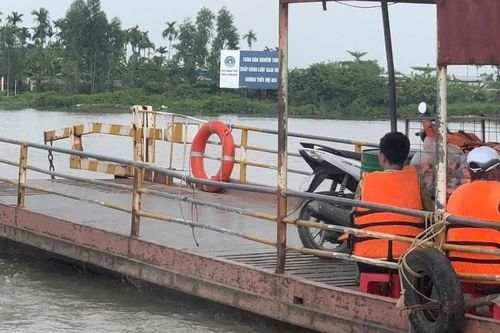 Hải Phòng: Xử lý bến khách hoạt động 'chui' trên sông Cấm
