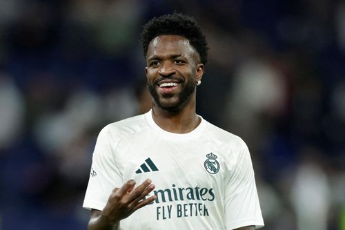Vinicius cười nhạo Barcelona