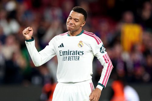 Real thắng Barcelona bằng đòn tâm lý chiến trước El Clasico