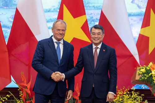Thủ tướng Lê Minh Hưng và Thủ tướng Ba Lan Donald Tusk hội đàm