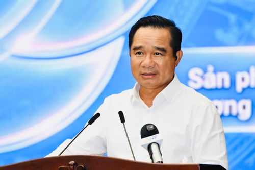 TP.HCM đặt mục tiêu tăng trưởng GRDP năm 2027 từ 10,4% trở lên