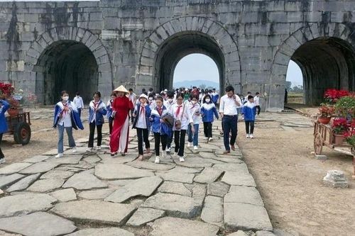 Học sinh Thanh Hóa làm video clip, kể chuyện di sản quê hương