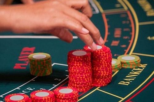 Chi tiết MỨC XỬ PHẠT với hành vi vi phạm về kinh doanh đặt cược