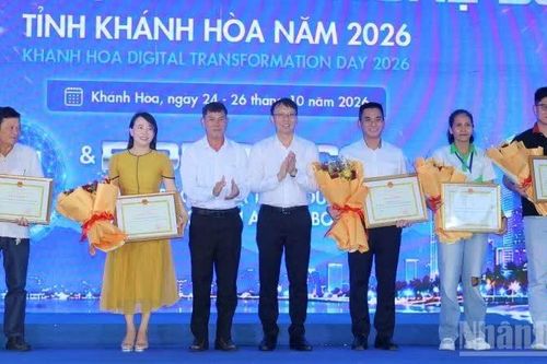 Khánh Hòa đẩy mạnh chuyển đổi số ngành y tế